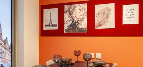 1 bedroom student apartment in Woodhouse, Leeds