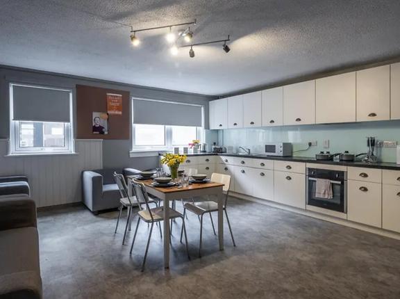 1 bedroom student apartment in Marchmont, Edinburgh