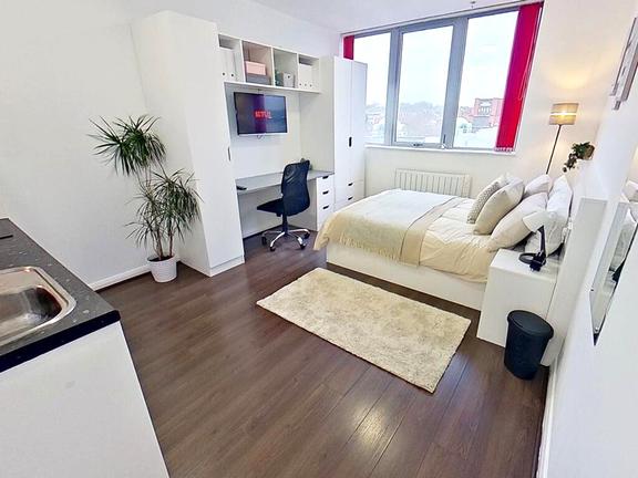 1 bedroom student apartment in City Centre, Nottingham