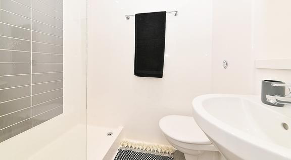 1 bedroom student apartment in City Centre, Plymouth