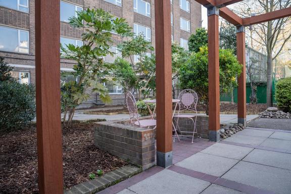 11 bedroom student apartment in Paddington, London