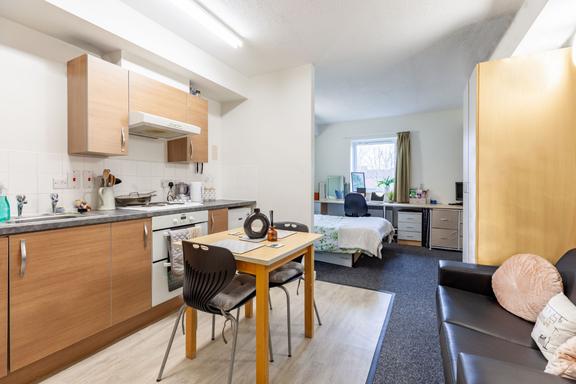 1 bedroom student apartment in City Centre, Preston