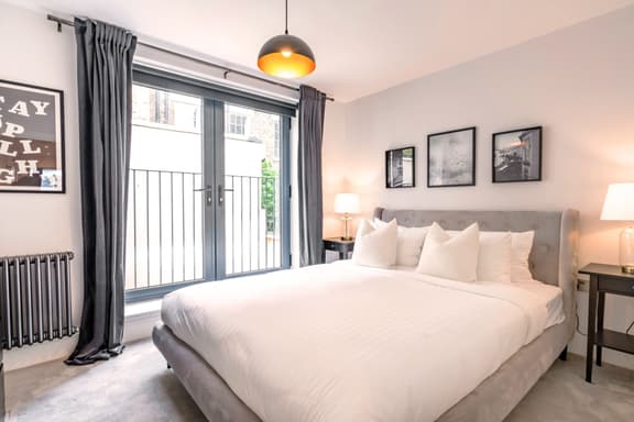 2 bedroom student apartment in Marylebone, London