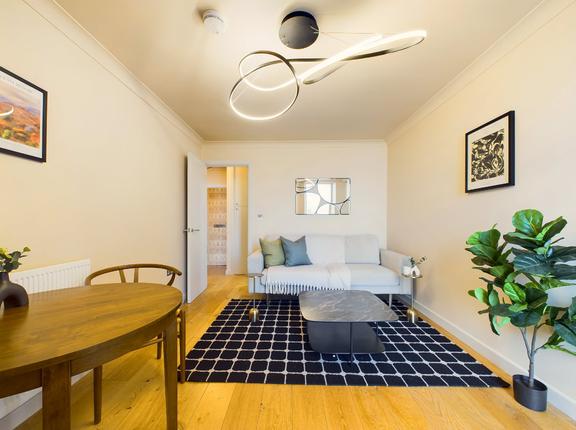 1 bedroom student apartment in Soho, London