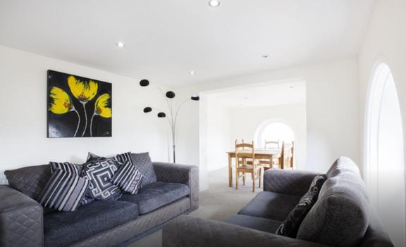 1 bedroom student apartment in Newsome, Huddersfield