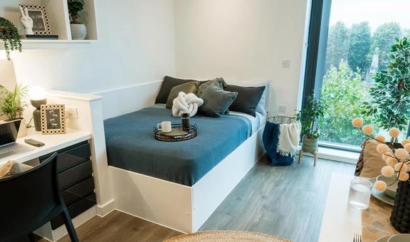 1 bedroom student apartment in City Centre, Canterbury