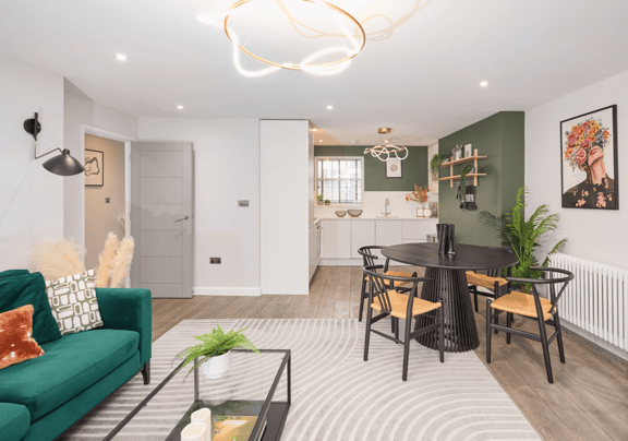 2 bedroom student apartment in Soho, London