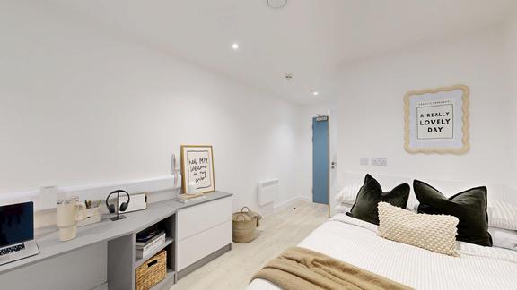 1 bedroom student apartment in Hockley, Nottingham