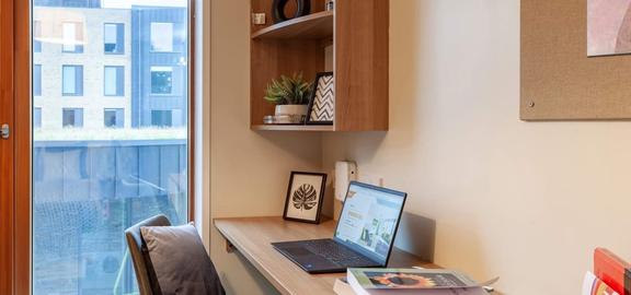 1 bedroom student apartment in City Centre, Reading