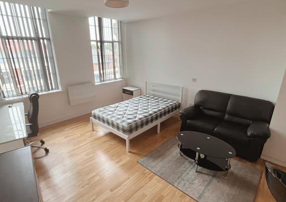 1 bedroom student apartment in City Centre, Leicester