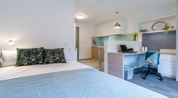 1 bedroom student apartment in Neville, Durham
