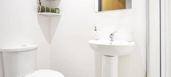 1 bedroom student apartment in Penkhull, Stoke-on-Trent