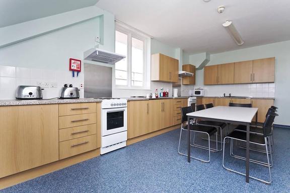 1 bedroom student apartment in City Centre, Canterbury