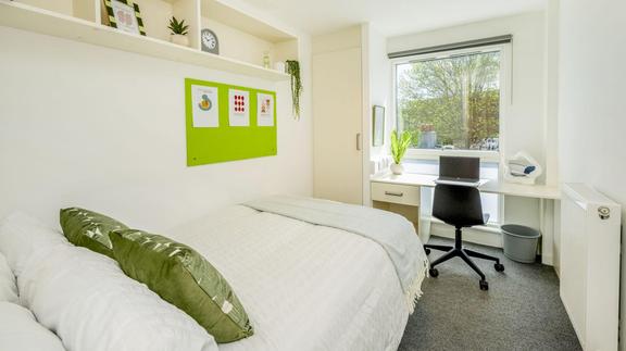 1 bedroom student apartment in Lewes Road, Brighton