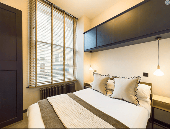 1 bedroom student apartment in Soho, London