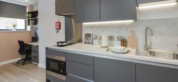 1 bedroom student apartment in City Centre, Leeds