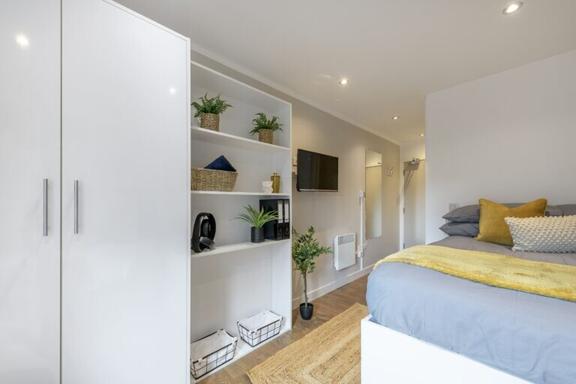 1 bedroom student apartment in City Centre, Liverpool