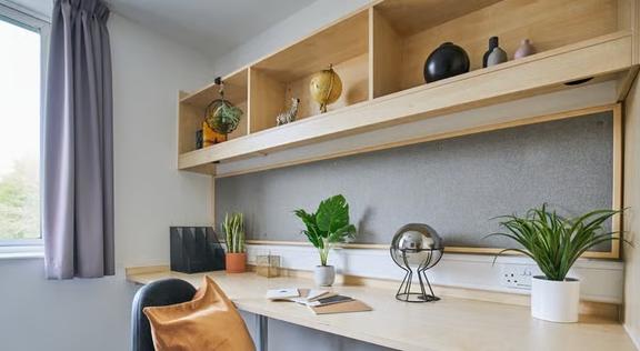 1 bedroom student apartment in Frizinghall, Bradford