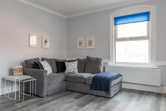 4 bedroom student apartment in Hyde Park, Leeds
