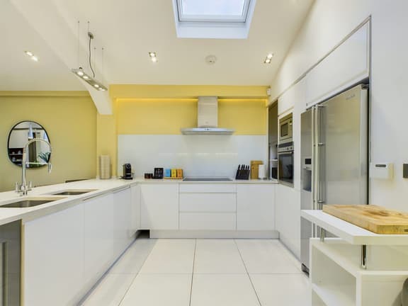 4 bedroom student apartment in Camden, London