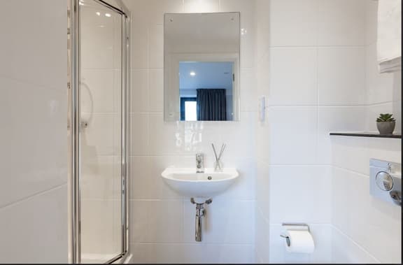 1 bedroom student apartment in Kensington, Liverpool