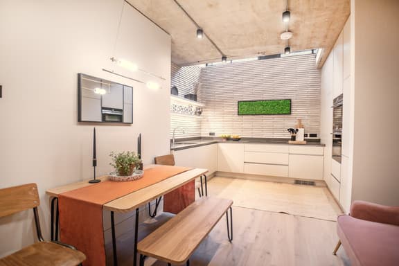 2 bedroom student apartment in Marylebone, London