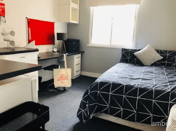 1 bedroom student apartment in City Centre, Coventry