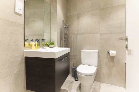 3 bedroom student apartment in Paddington, London