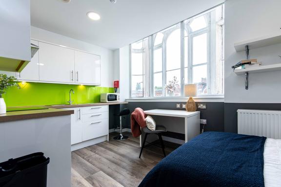 1 bedroom student apartment in City Centre, Nottingham