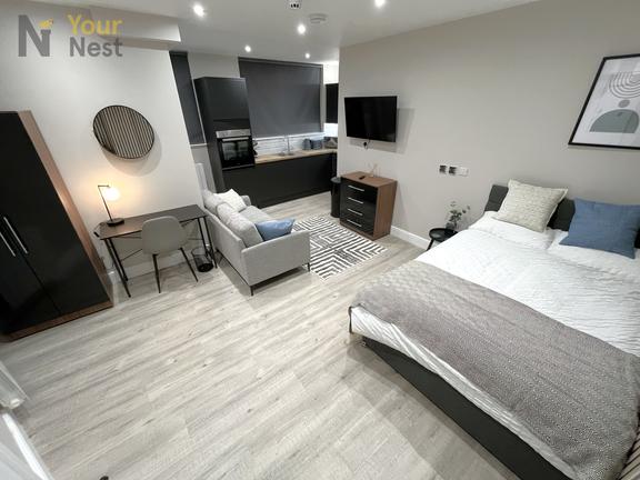 1 bedroom student apartment in City Centre, Leeds
