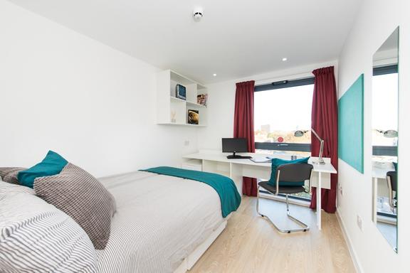 2 bedroom student apartment in Portswood, Southampton