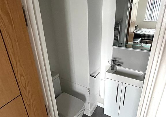 1 bedroom student apartment in City Centre, Leicester