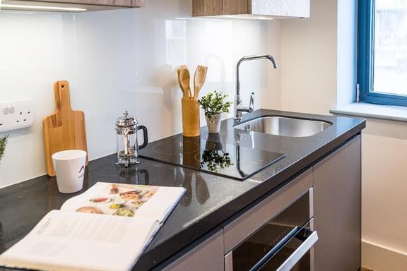 2 bedroom student apartment in Salford, Manchester