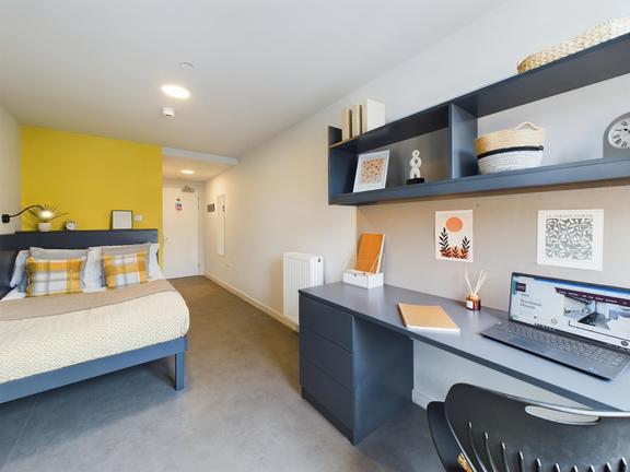 1 bedroom student apartment in Elm Grove, Brighton