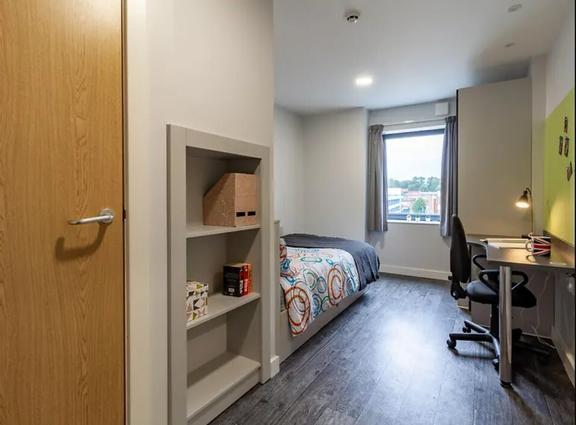 1 bedroom student apartment in City Centre, Southampton