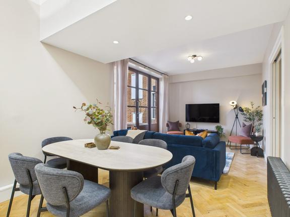 3 bedroom student apartment in Shoreditch, London