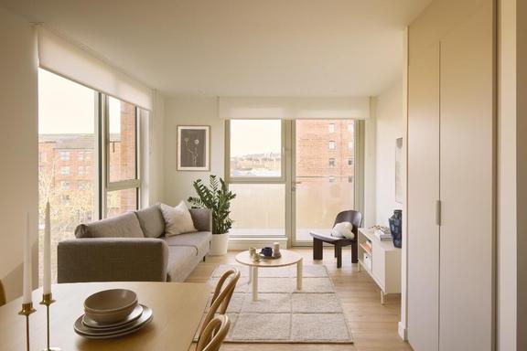 3 bedroom student apartment in Bonnington, Edinburgh