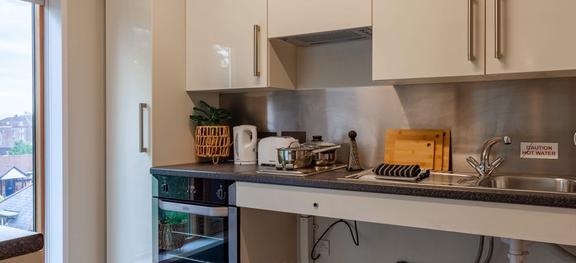 1 bedroom student apartment in City Centre, Reading