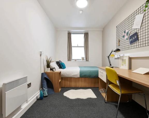 1 bedroom student apartment in City Centre, Exeter