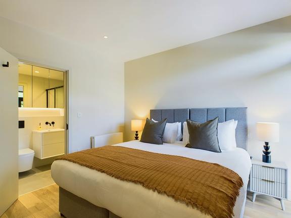 3 bedroom student apartment in Camden, London