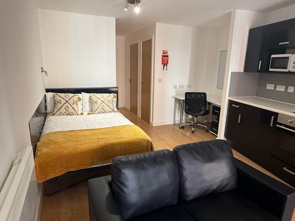 1 bedroom student apartment in City Centre, Leicester