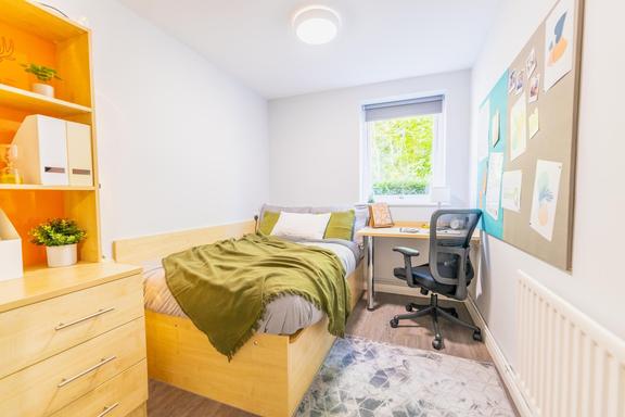 1 bedroom student apartment in Harborne, Birmingham