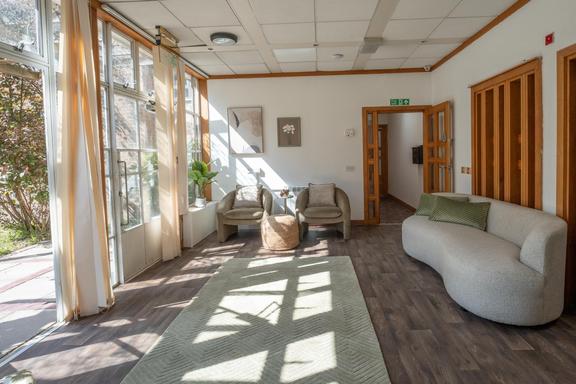 11 bedroom student apartment in Paddington, London