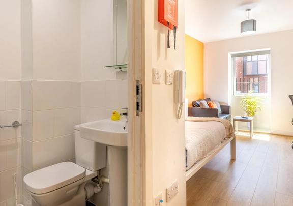 1 bedroom student apartment in Arboretum, Nottingham