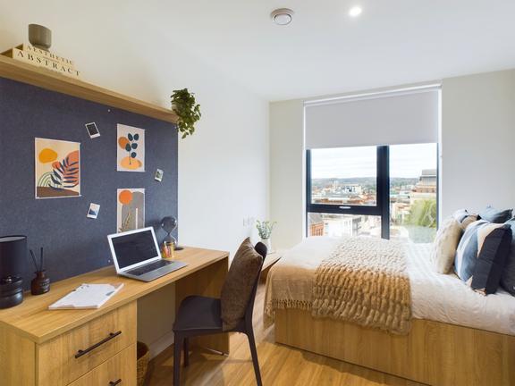 1 bedroom student apartment in City Centre, Leeds