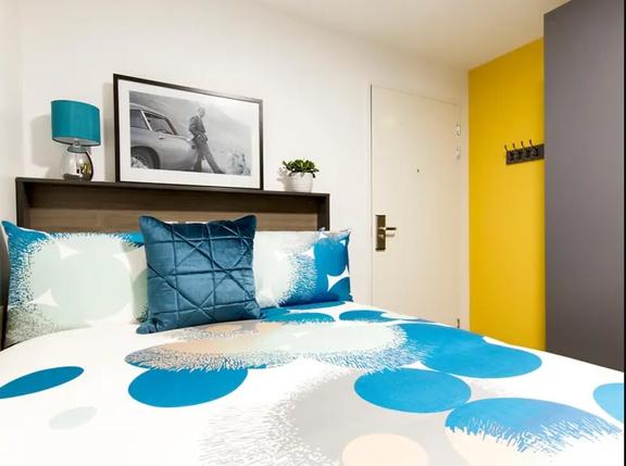 1 bedroom student apartment in City Centre, Plymouth