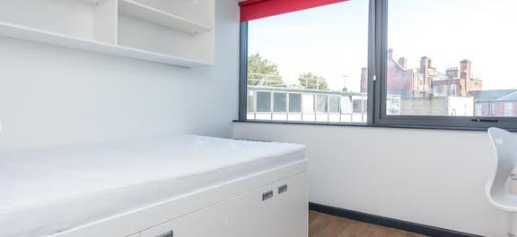 1 bedroom student apartment in City Centre, Southampton