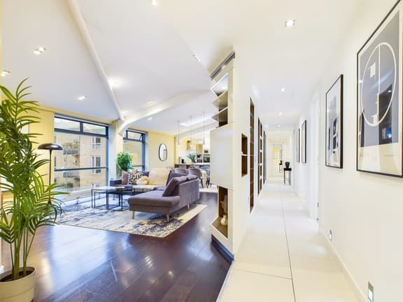 4 bedroom student apartment in Camden, London