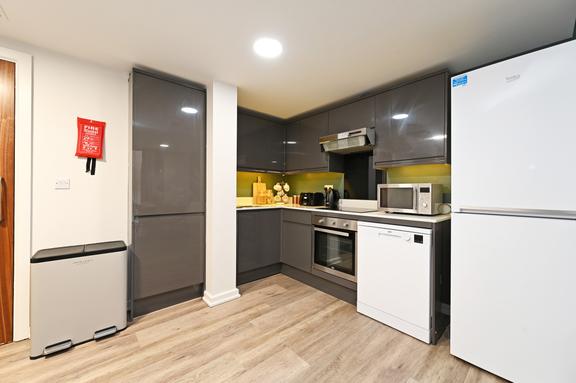 4 bedroom student apartment in City Centre, Sheffield