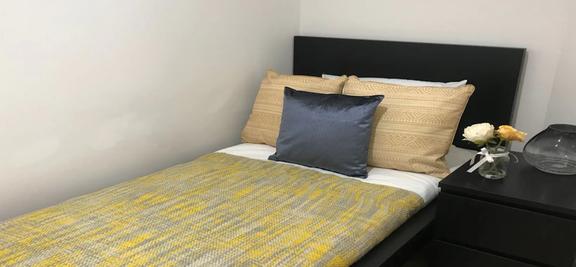 1 bedroom student apartment in Newcastle-under-Lyme, Stoke-on-Trent